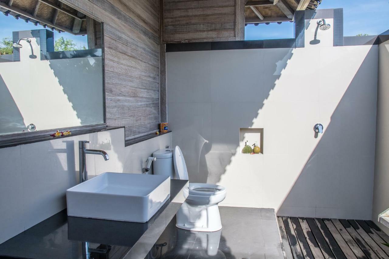Ombak Bay Lembongan Otel Dış mekan fotoğraf