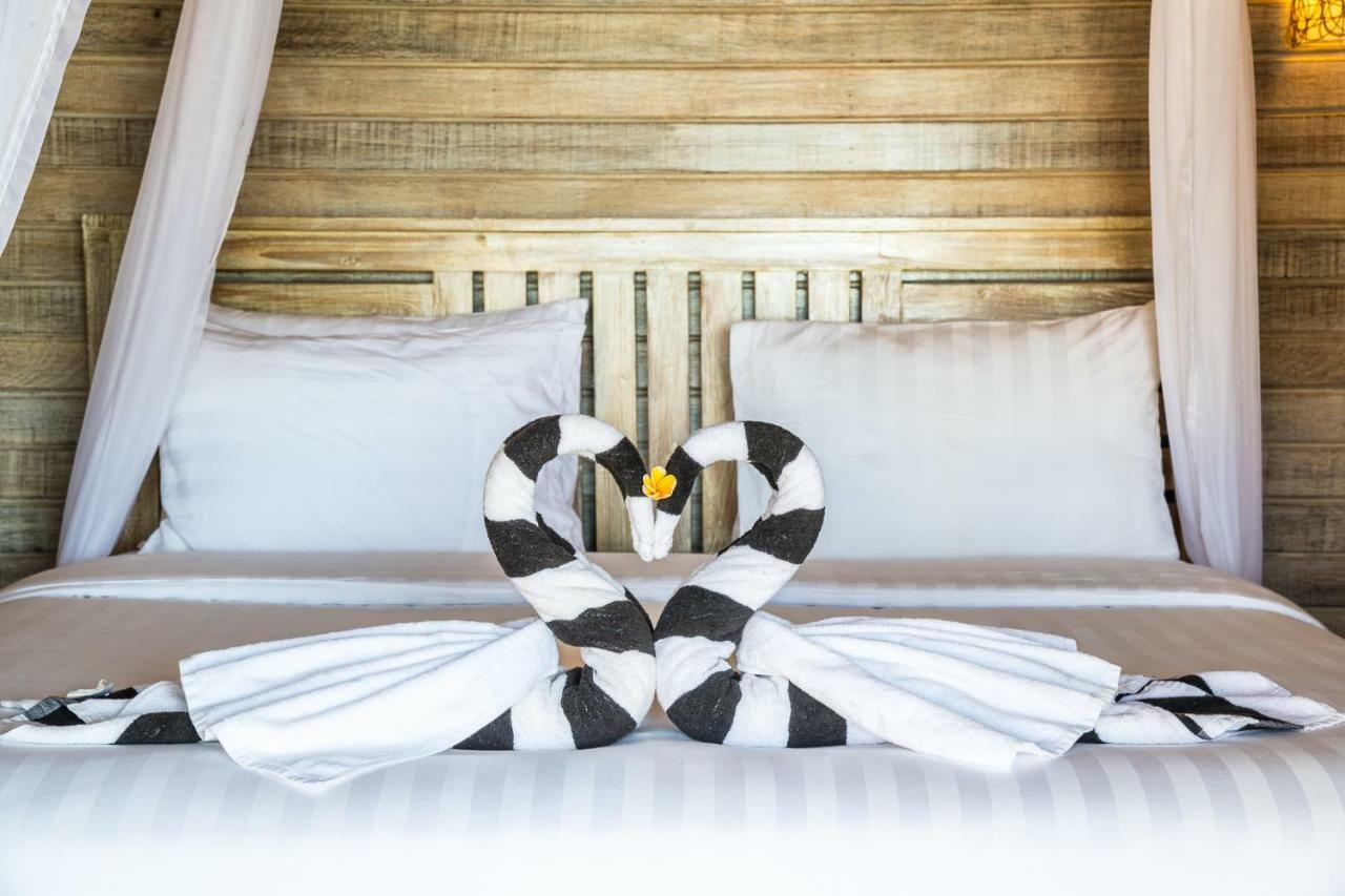 Ombak Bay Lembongan Otel Dış mekan fotoğraf